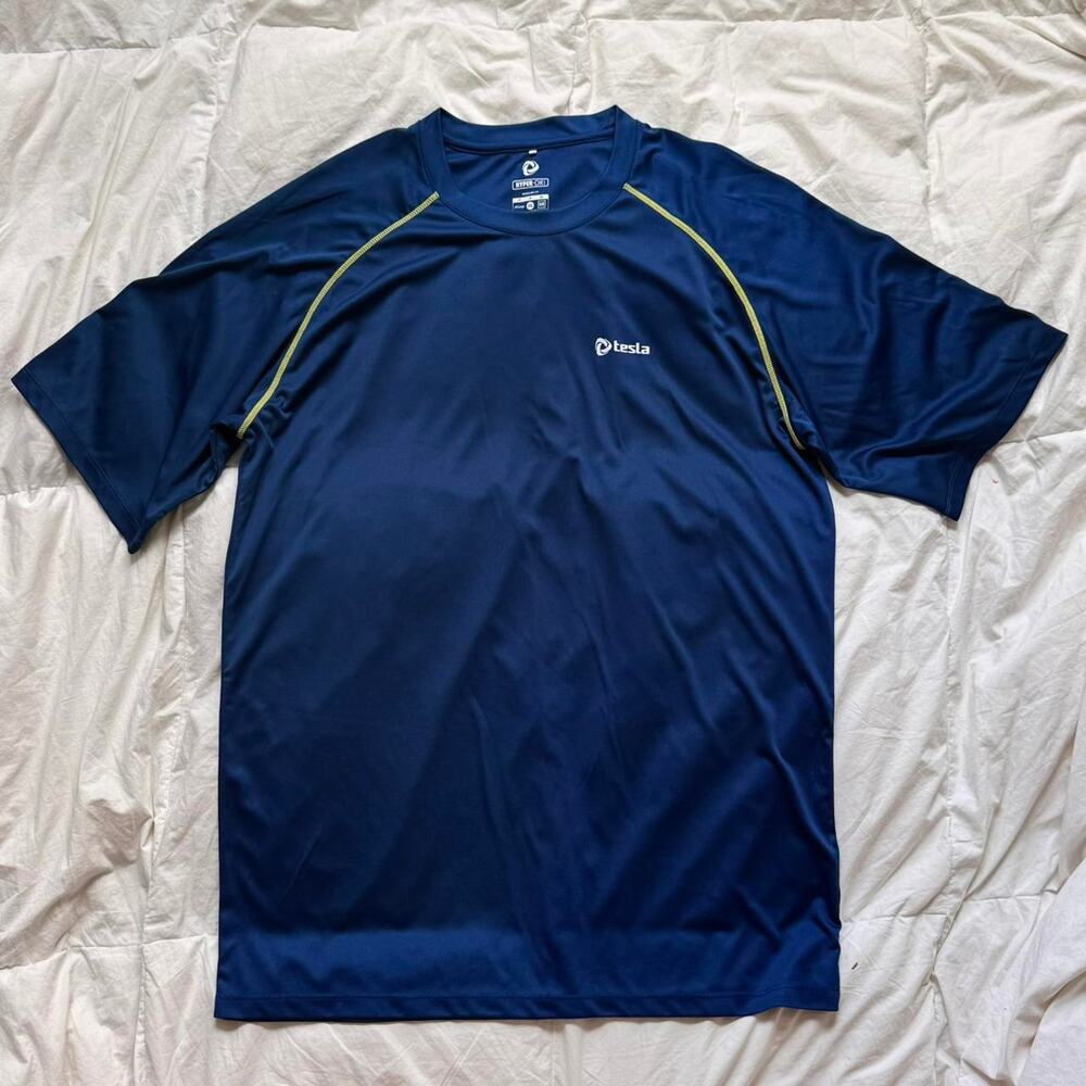 Blue tesla hyper dri performance shirt sz XXL crewneck shortsleeve casual sporty